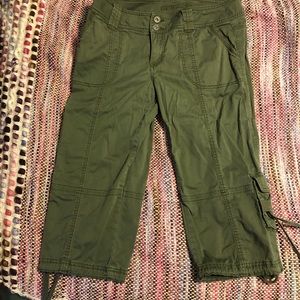 Guess Fatigue green crop cargo pants